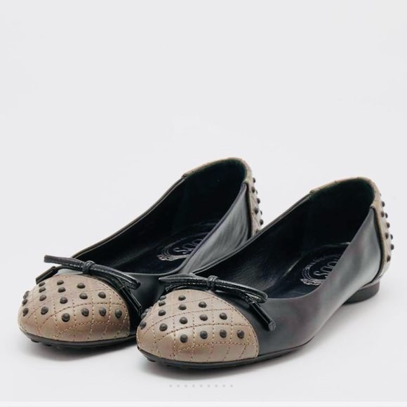 Tod’s Bow Ballet Navy Blue Suede Cream Capped Toe Studded  Flats Size 6.5 - Picture 1 of 14